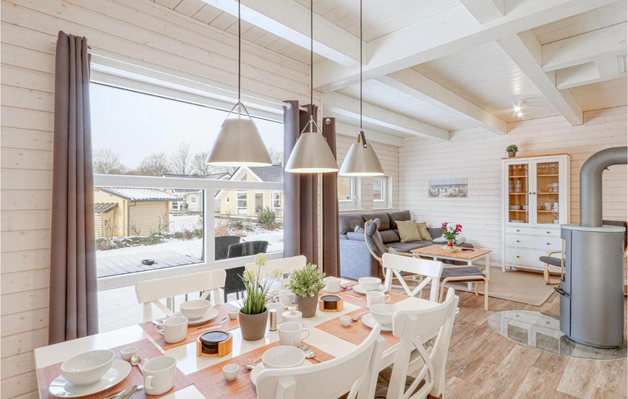 Stunning Home In Krems Ii-Warderbrueck With Sauna Gols Exterior photo